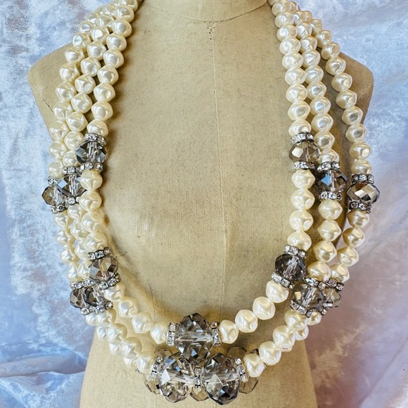 K By Design Diva Collection Baroque Pearl Statement Necklace - Picture 3 of 8